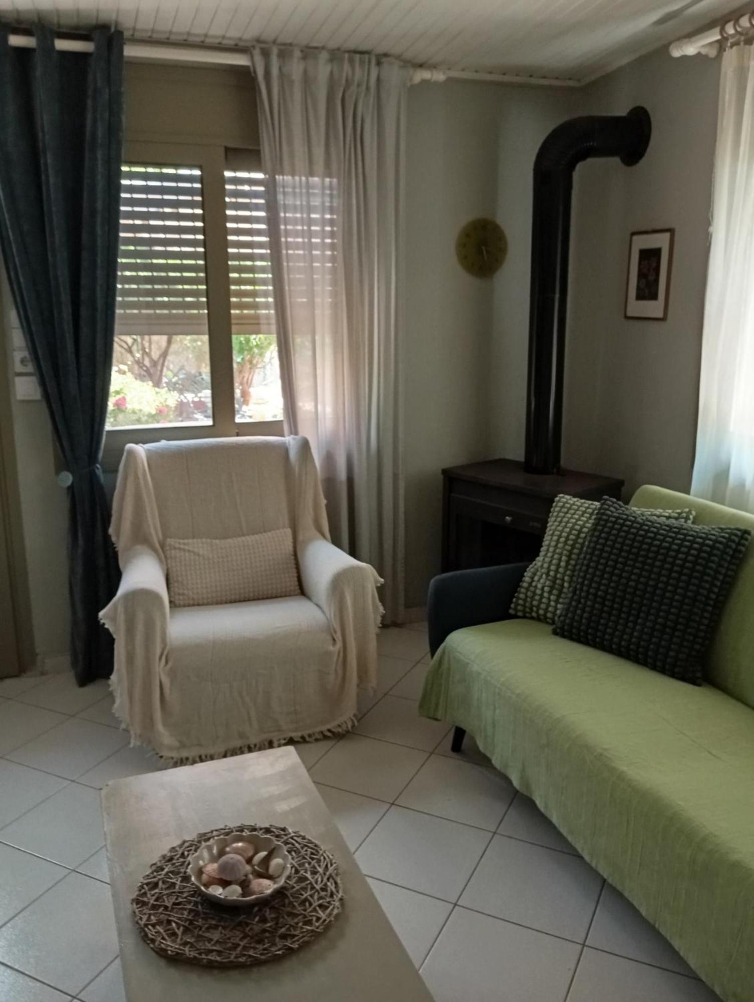 Villa Εξοχικό Roxani à Ambelakia Extérieur photo